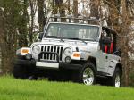Jeep Wrangler Rubicon Tomb Raider 2003 года